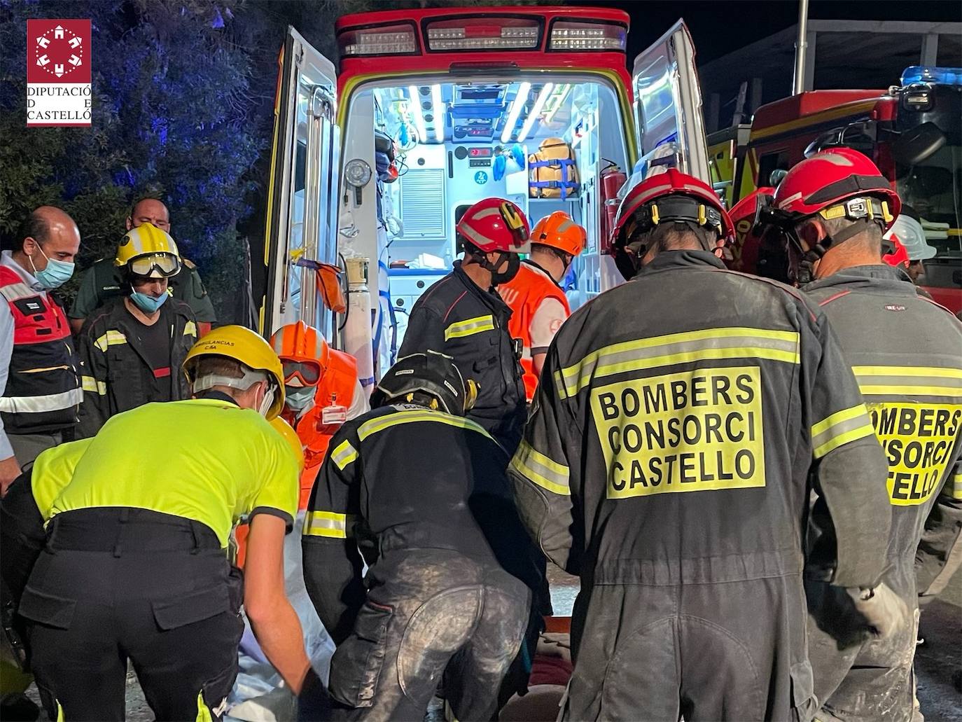 Fotos: Derrumbe de un edificio en Peníscola