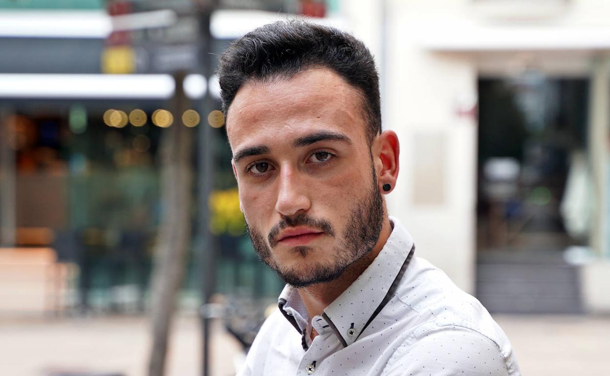 Ander García Oñate, militante del PP que fue agredido en una discoteca.