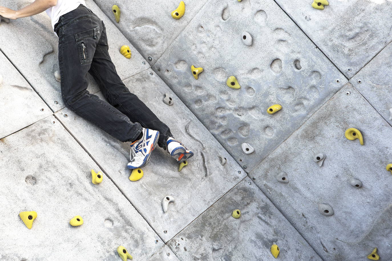 Habrá tres talleres en los que aprender las técnicas básicas de la escalada y el parkour.