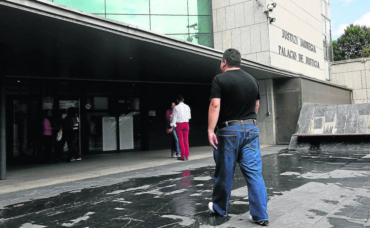 Imagen de archivo no vinculada al caso de los juzgados de Irun, donde se investiga la causa de la muerte del bebé. 