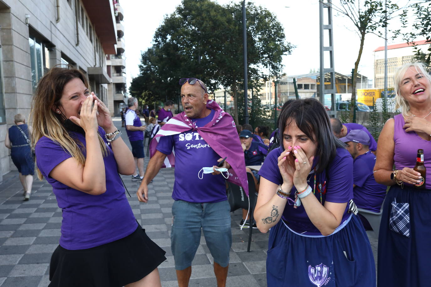 Fotos: Los vecinos de Santurtzi celebran el triunfo de La Sotera