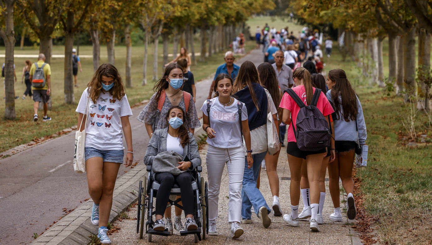 Fotos: Olárizu y otra atípica romería