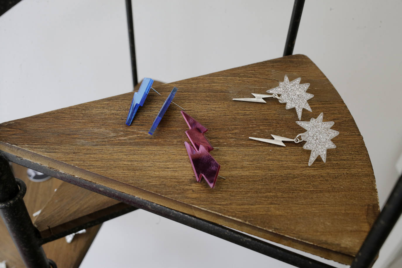 Fotos: Un templo de pendientes «cañeros» abre sus puertas en Las Arenas