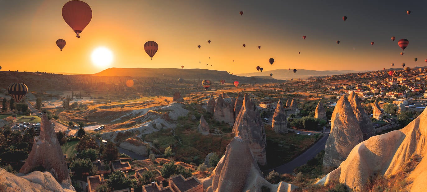 2- Vuelo en globo sobre Capadoccia, Turquía.