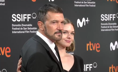 Banderas y su hija Stella del Carmen. 