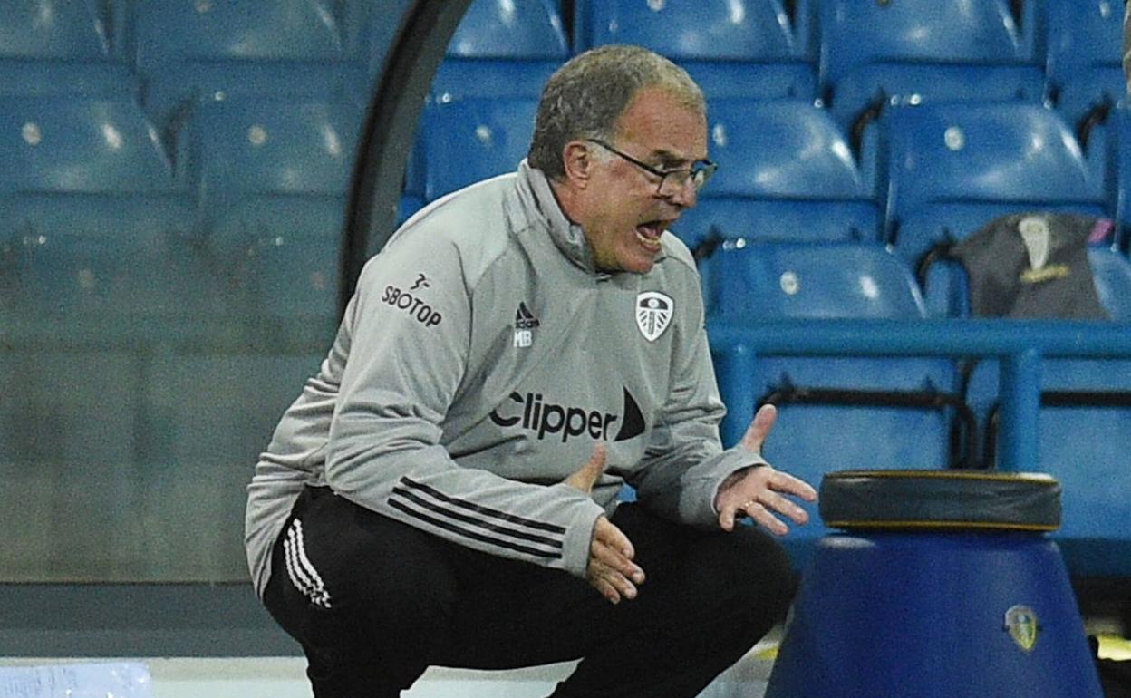 Marcelo Bielsa en una fotografía reciente con el Leeds.