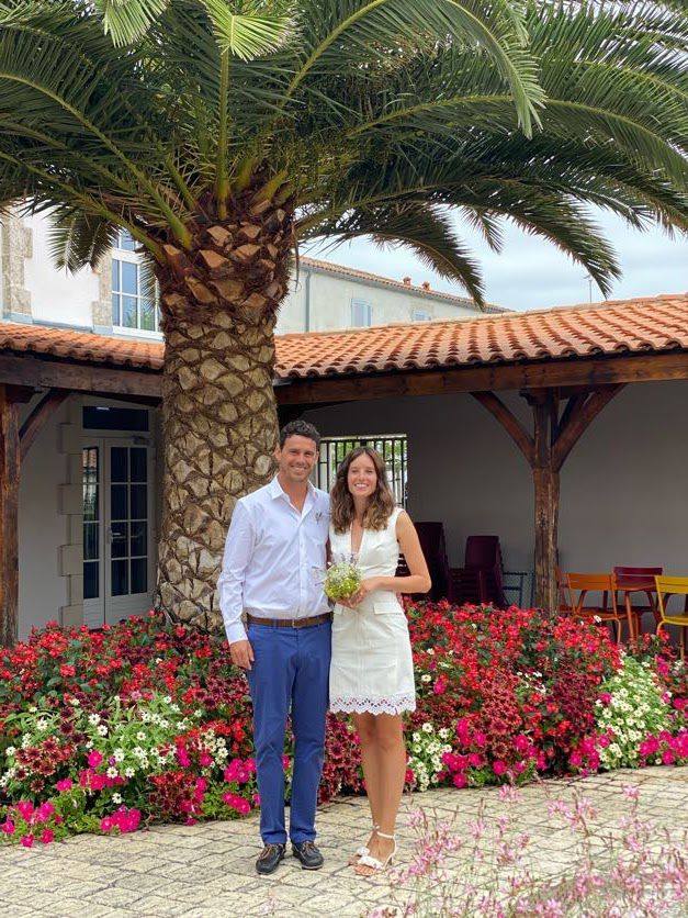 Fotos: La boda de ensueño en una isla francesa de Alazne, la modelo bilbaína del vestido sirena