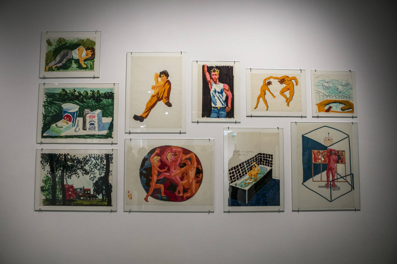 Dibujos como 'Isabella en Hyde Park' (1983), 'Chico sentado', 'Trío en circulo', 'James Dean', 'Danzantes', 'Piscina' y '1 en un cubo'.