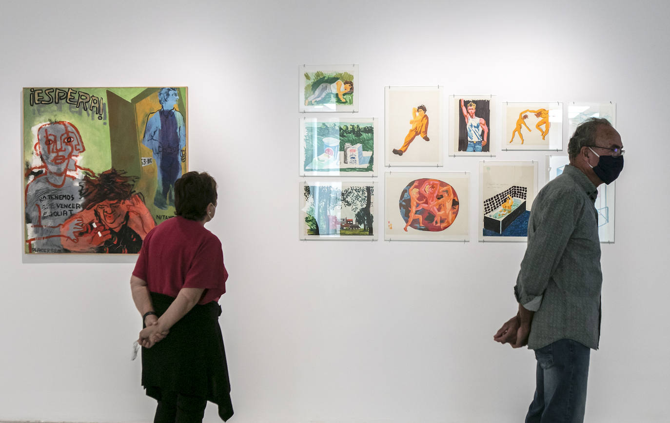 'No tenemos que vencer a Goliat' (1988) junto a dibujos como 'Isabella en Hyde Park' (1983), 'Chico sentado', 'Trío en circulo', 'James Dean' o 'Danzantes'.