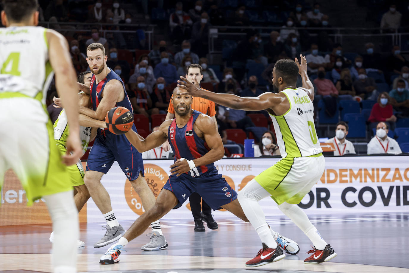 Fotos: Las mejores imágenes del Baskonia - Fuenlabrada