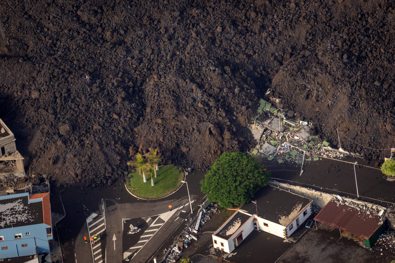 Fotos: El volcán de Canarias entra en erupción