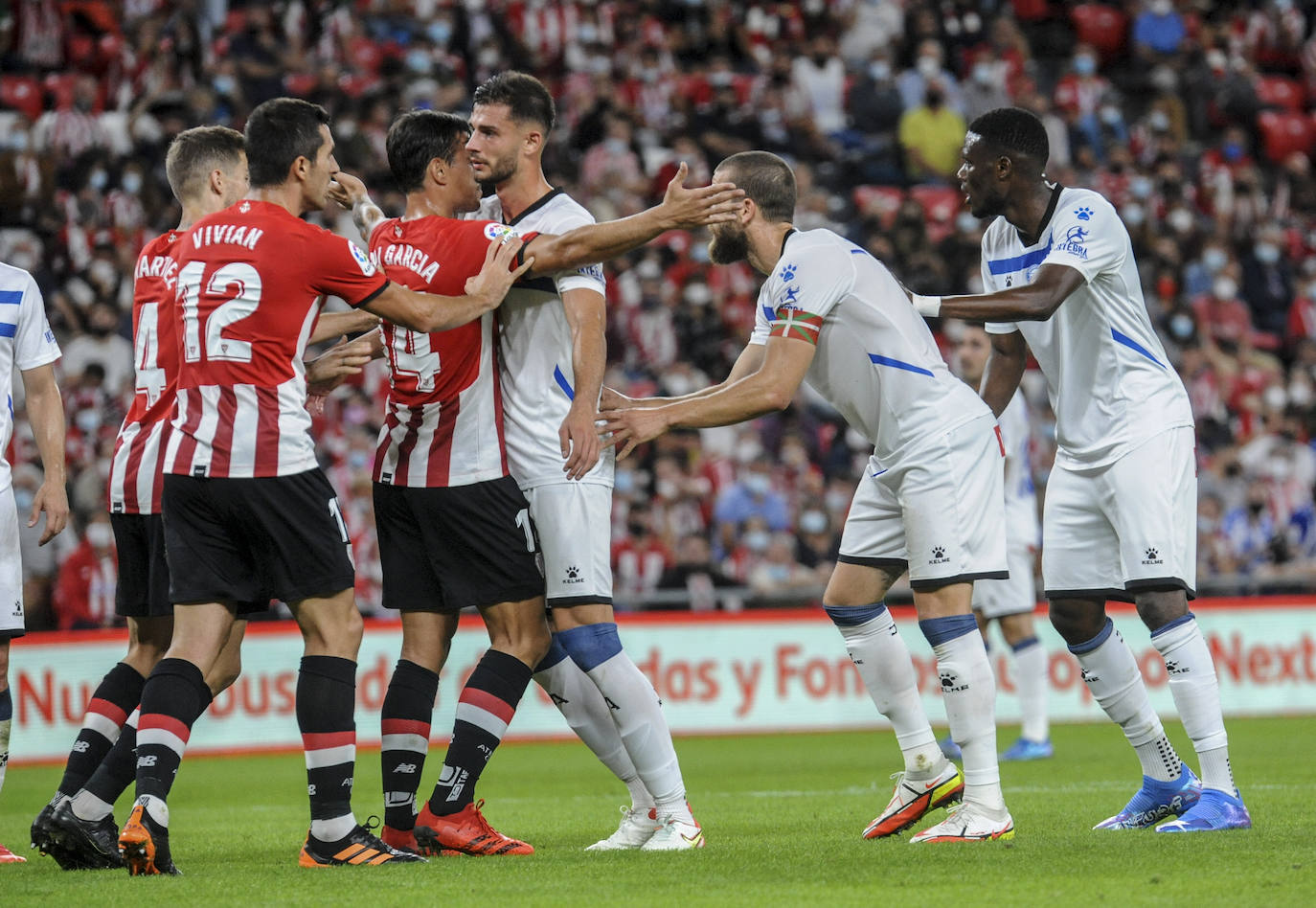 Fotos: Las mejores imágenes del Athletic - Alavés