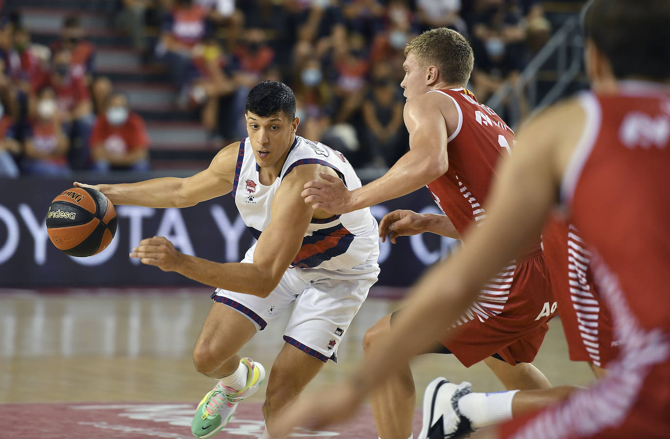 Fotos: Las mejores fotos del Manresa - Baskonia