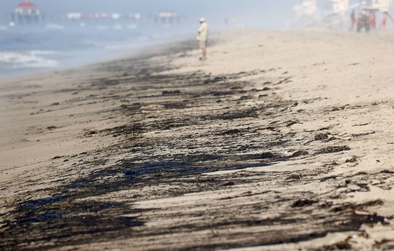 Fotos: Desastre medioambiental en la costa de Los Angeles