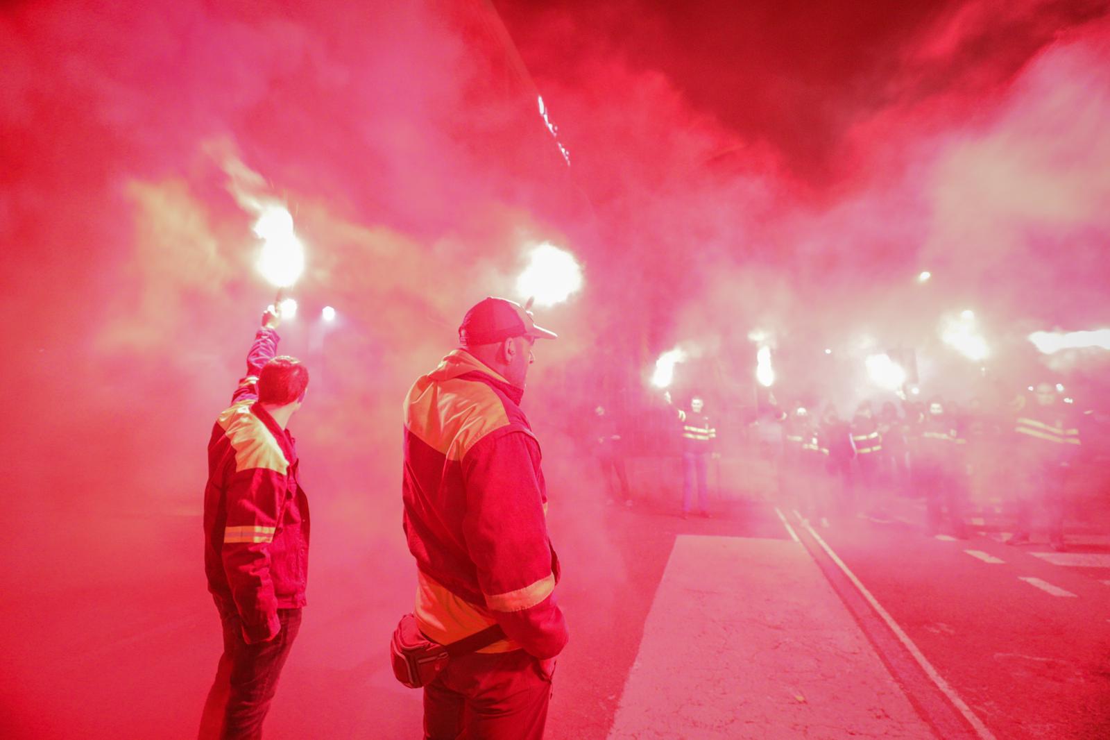 Fotos: Así han vuelto los trabajadores tras 236 días de huelga