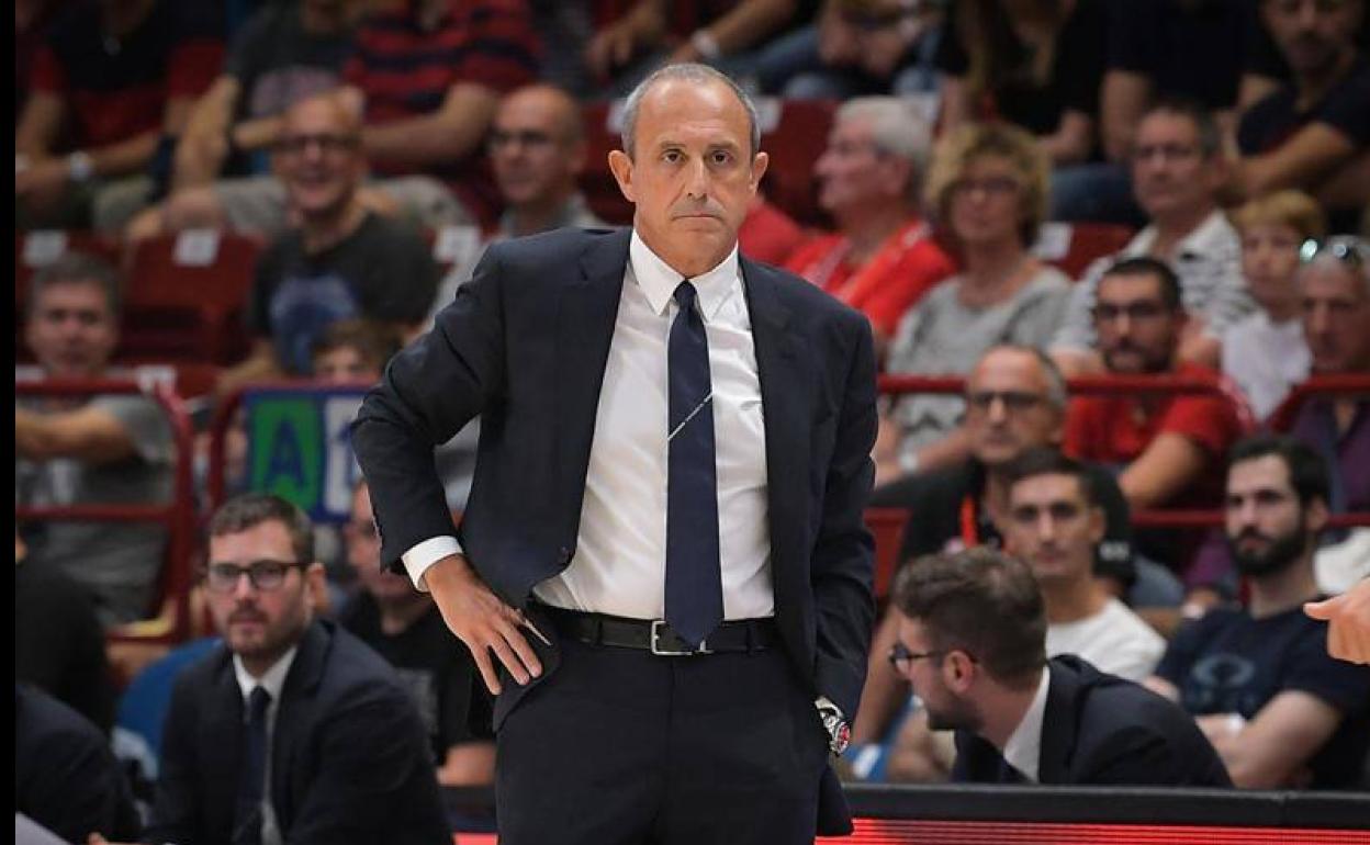 Messina comenzó a los 17 de años como entrenador y mantiene la pasión a los 62