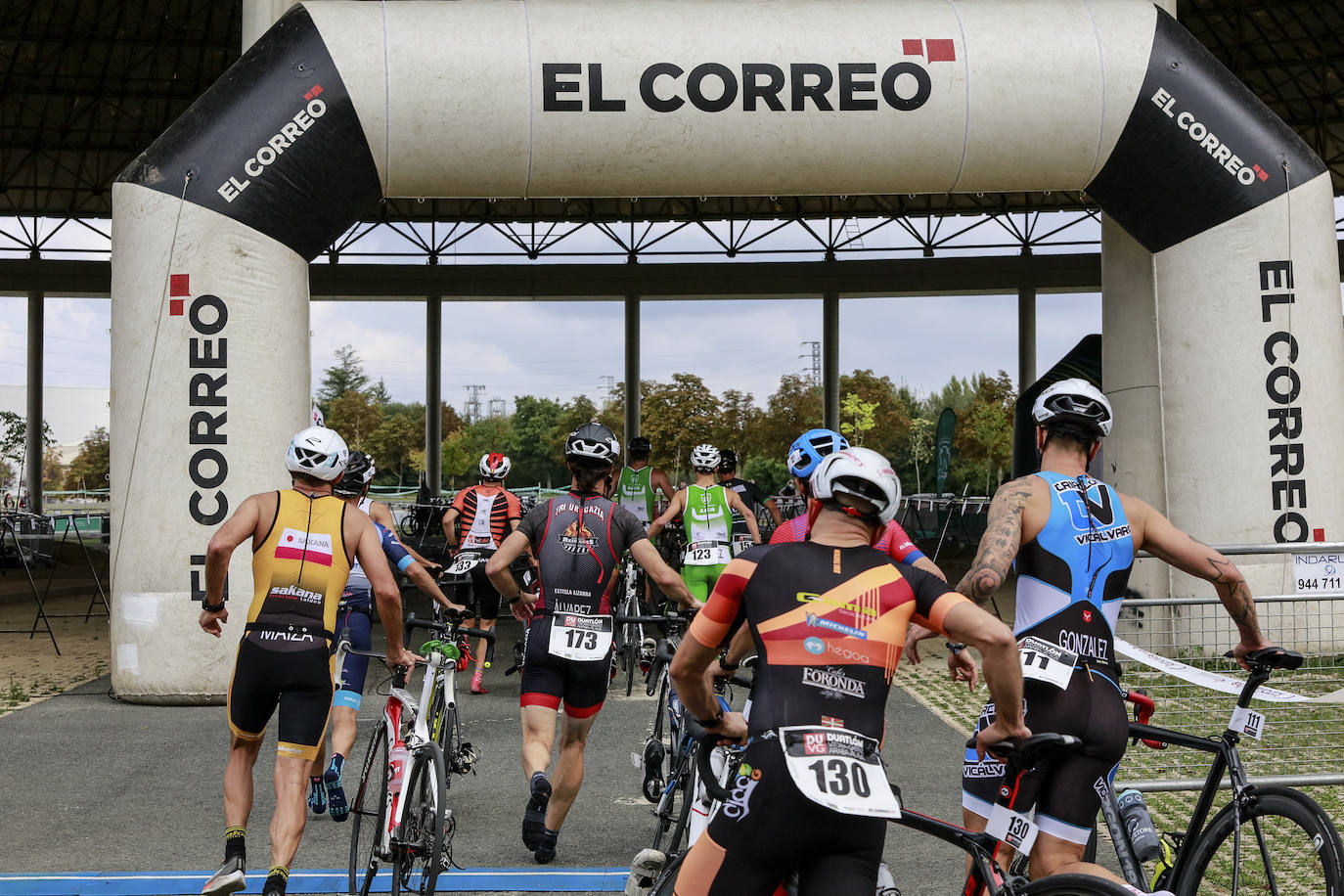 Fotos: Vitoria disfruta de su primer duatlón