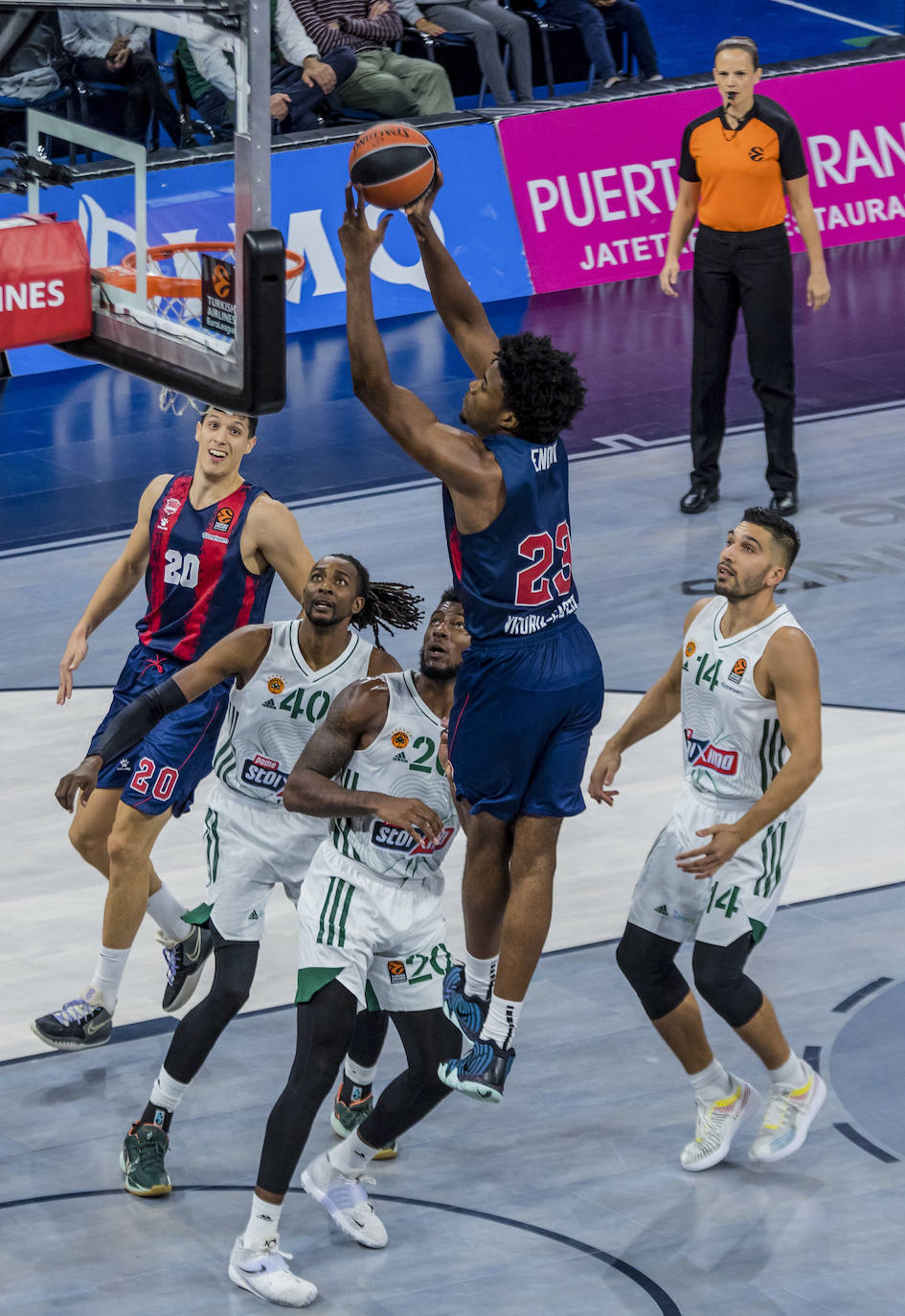 Fotos: Las mejores imágenes del Baskonia - Panathinaikos