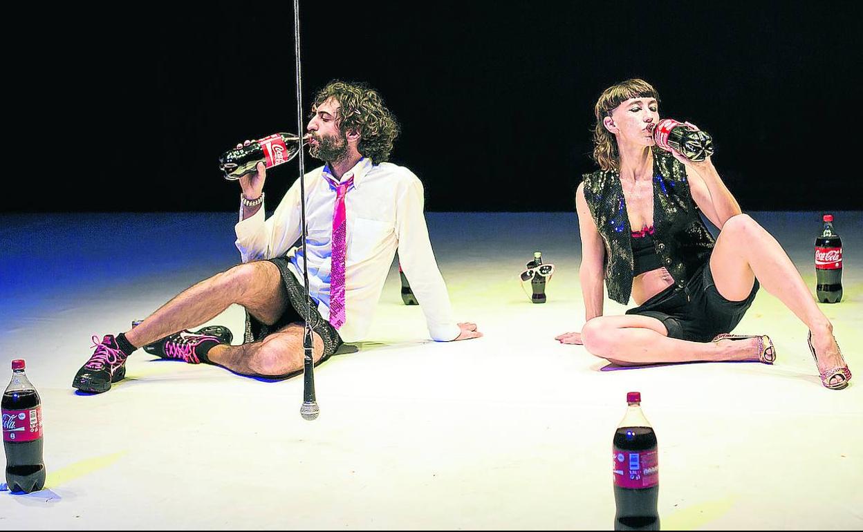 El festival BAD fusiona teatro y danza y propone un papel más activo del espectador