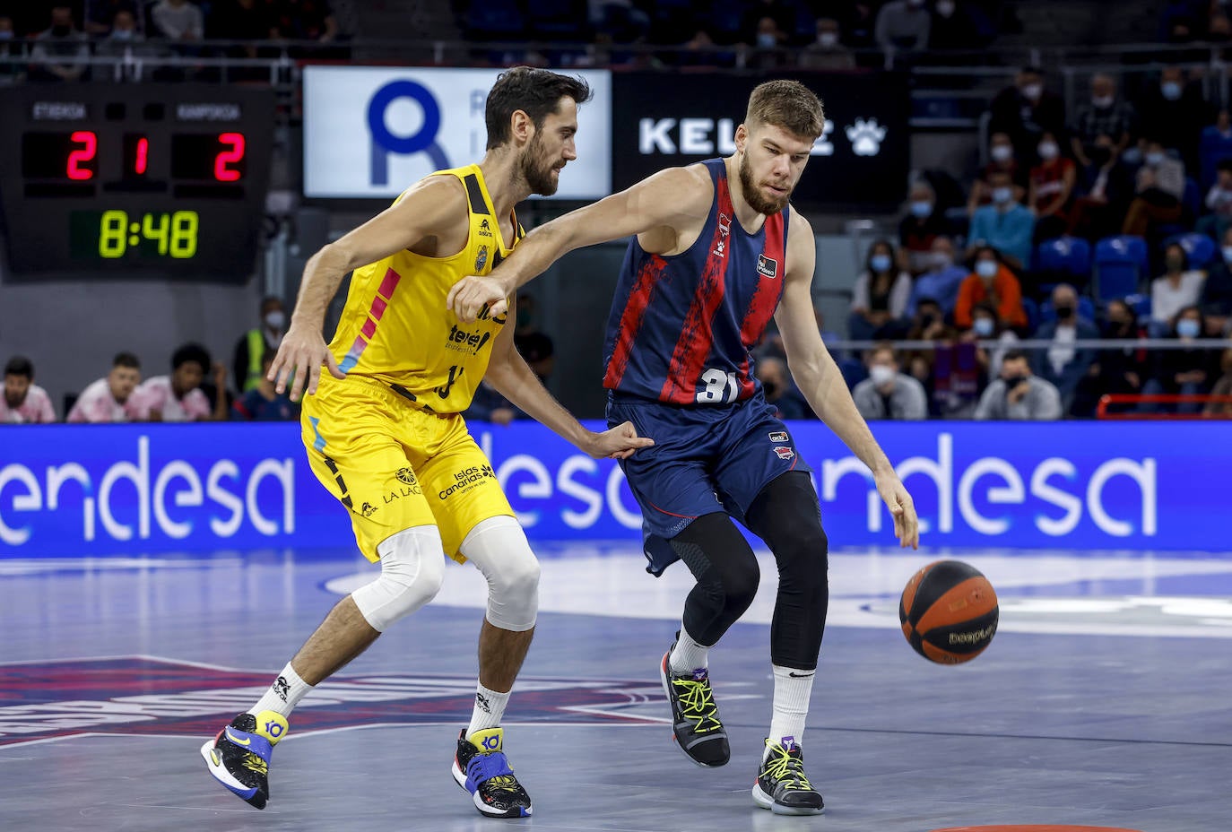 Fotos: Las mejores imágenes del Baskonia-Tenerife
