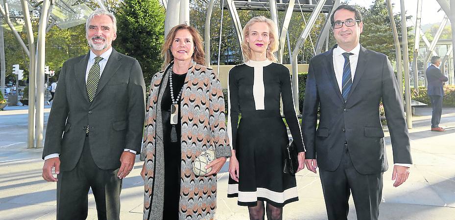 Juan Asúa, Gema Vidri, Carmen Corra y Peio Belaustegigoitia. 