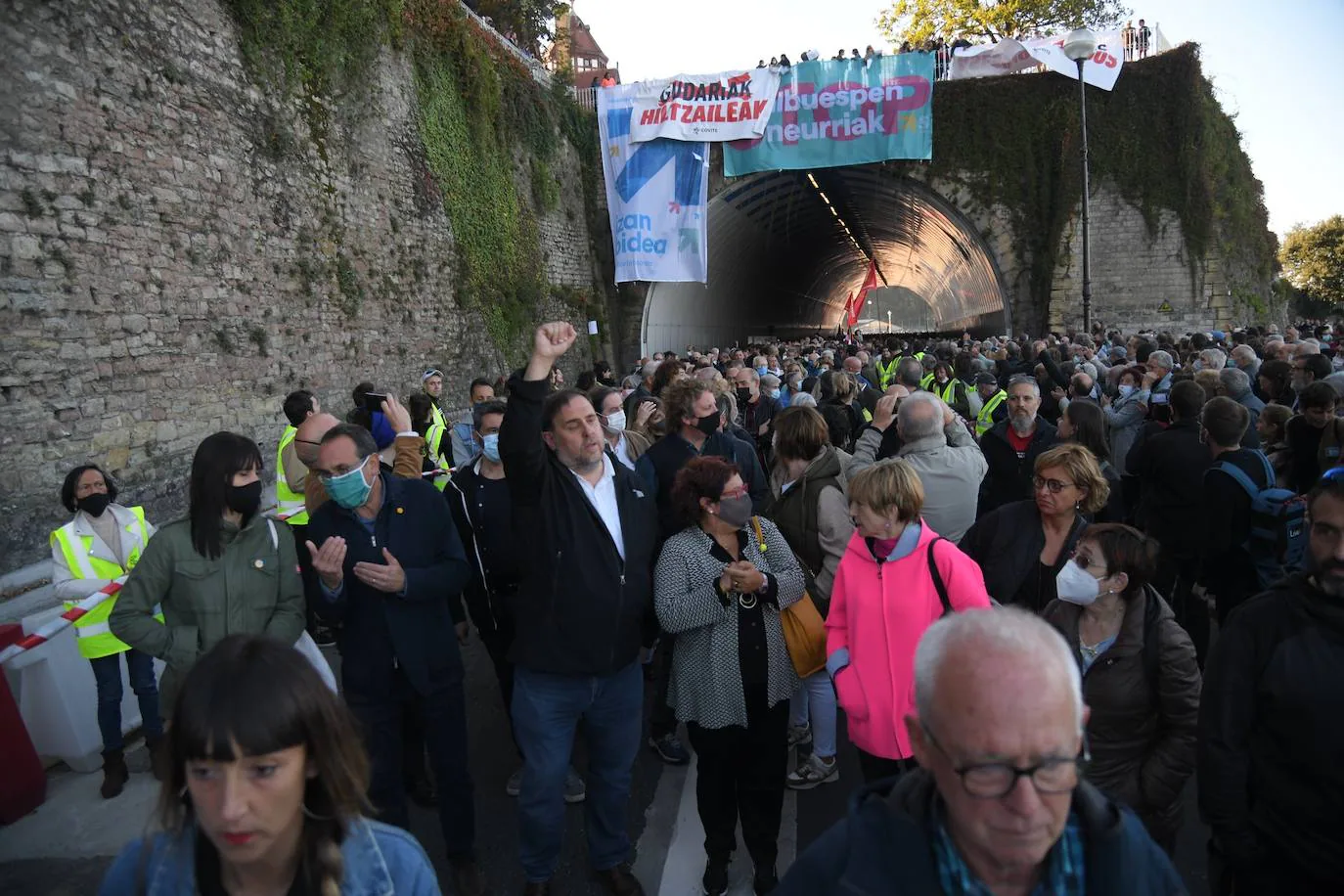 Fotos: Manifestación en San Sebastián en favor de los presos de ETA