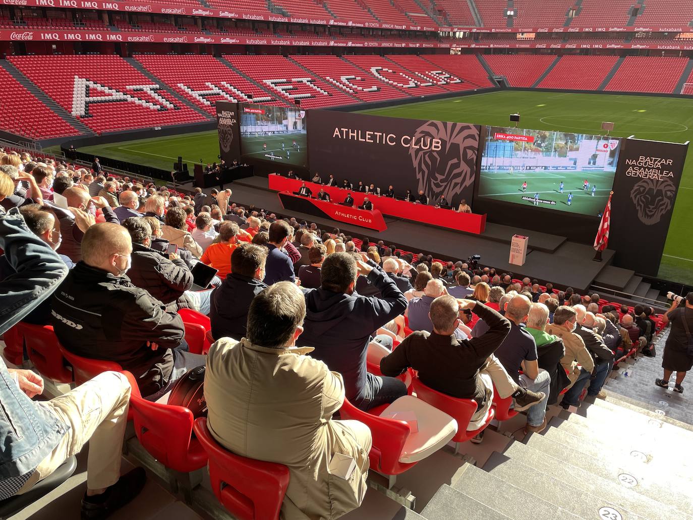 Fotos: La asamblea del Athletic, en imágenes