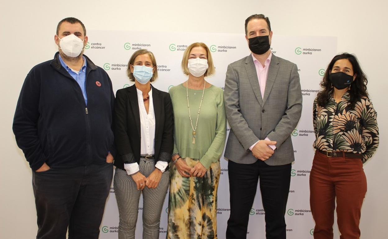Julio Gómez, Verónica Malda, María Milagrosa Gullón, Vicente Fernández y Sonia Sáenz. 