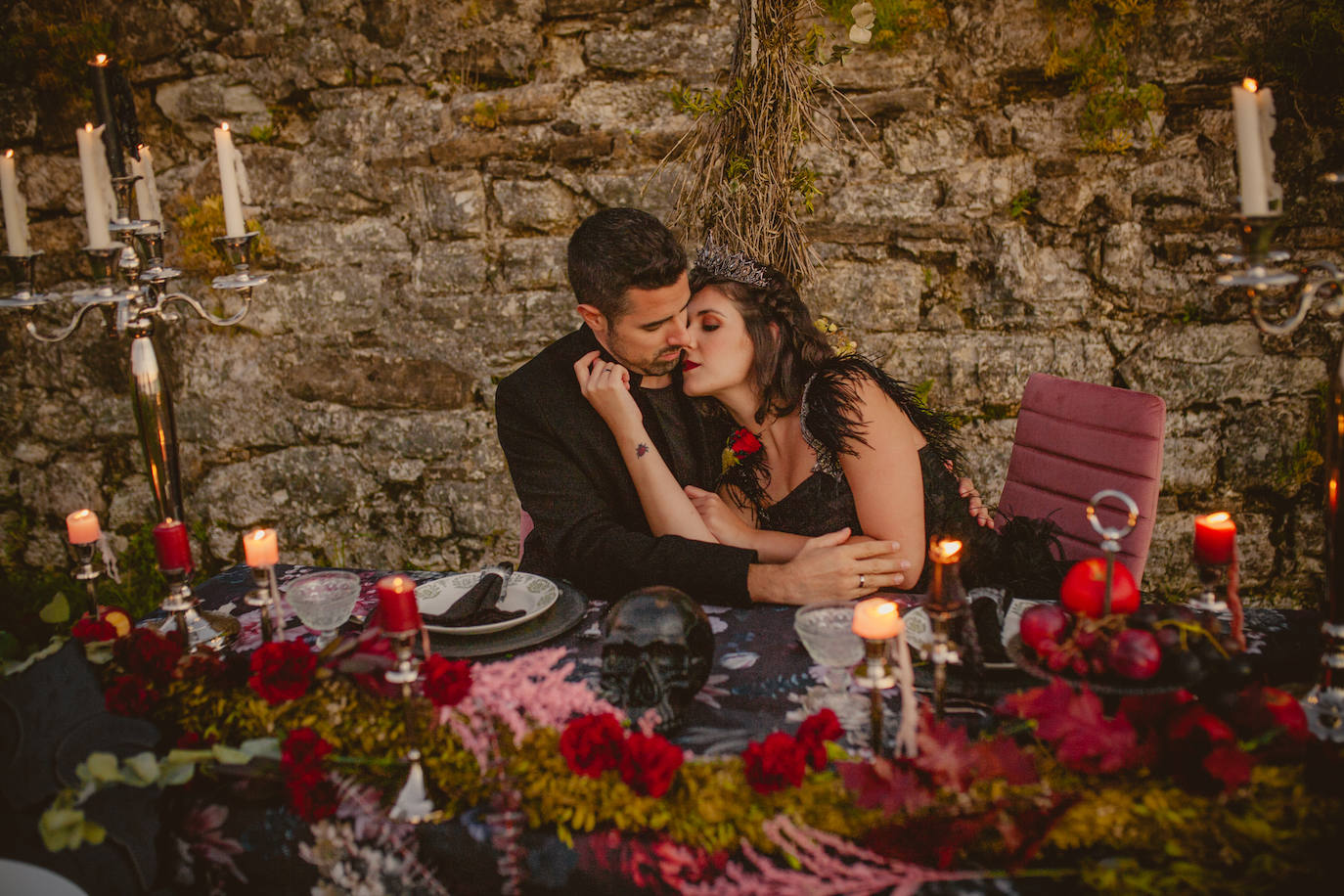 Fotos: La &#039;boda&#039; en Halloween de Emma y Gorka en La Galea: cuando los novios dan mucho miedo