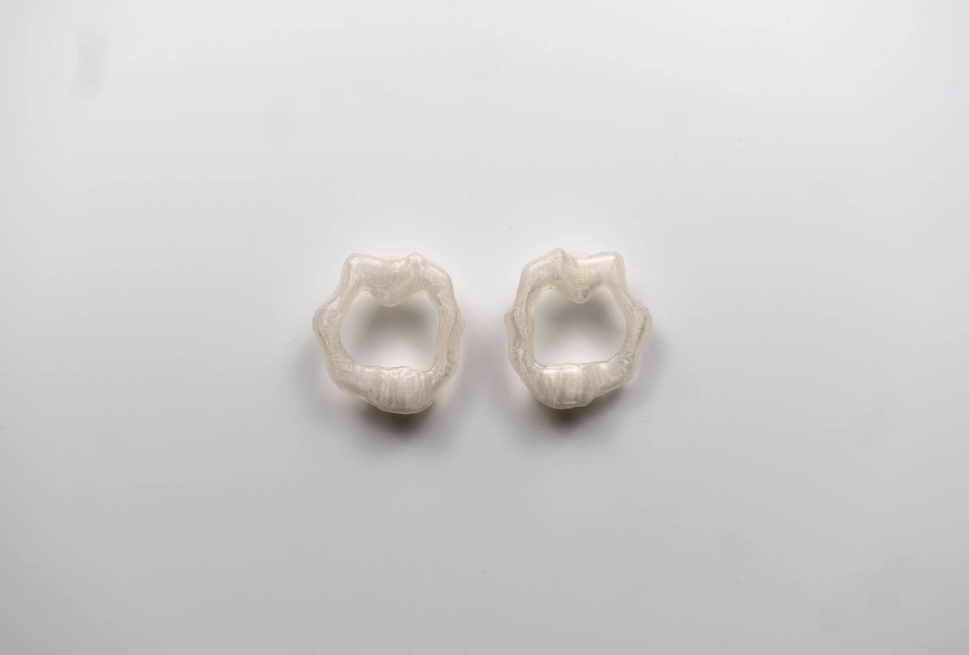 Fotos: De Llodio a Rusia: un joven vasco crea los pendientes que quieren conquistar el mundo