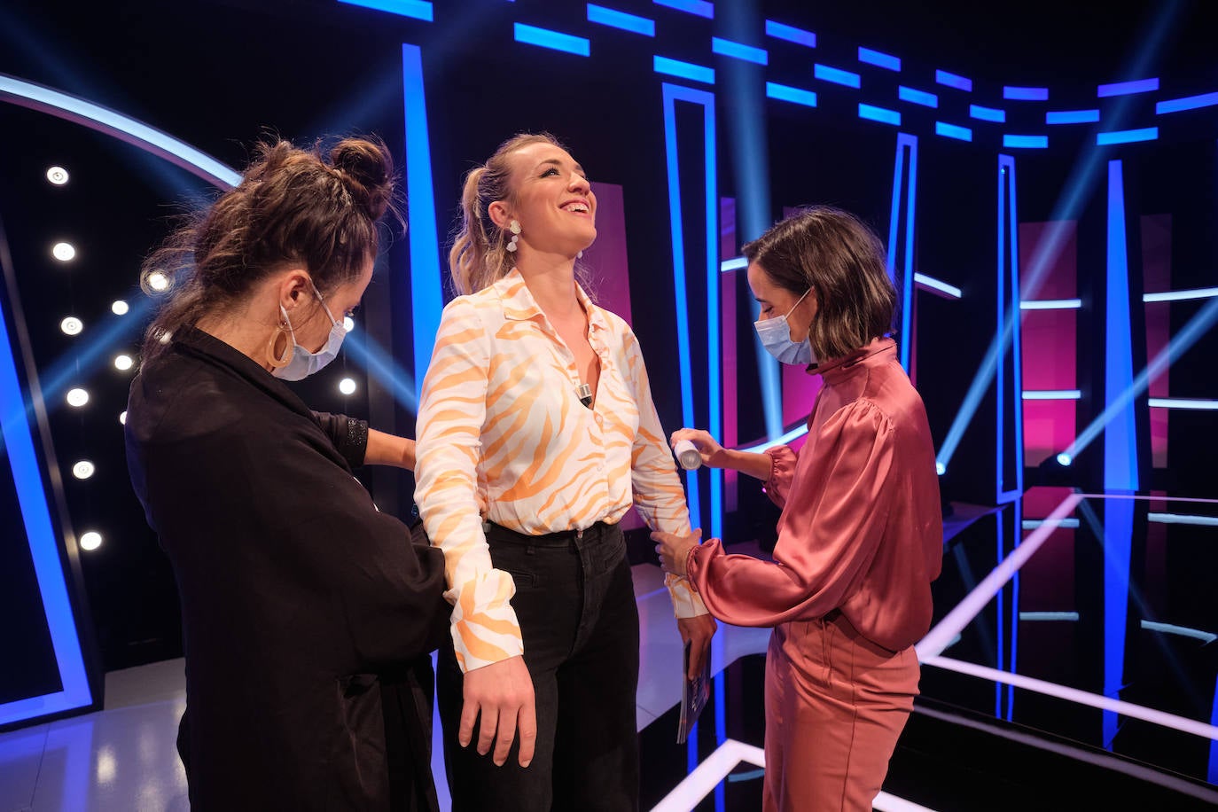 Fotos: Más trajes que botines y pocos complementos: así se viste a los presentadores de EiTB