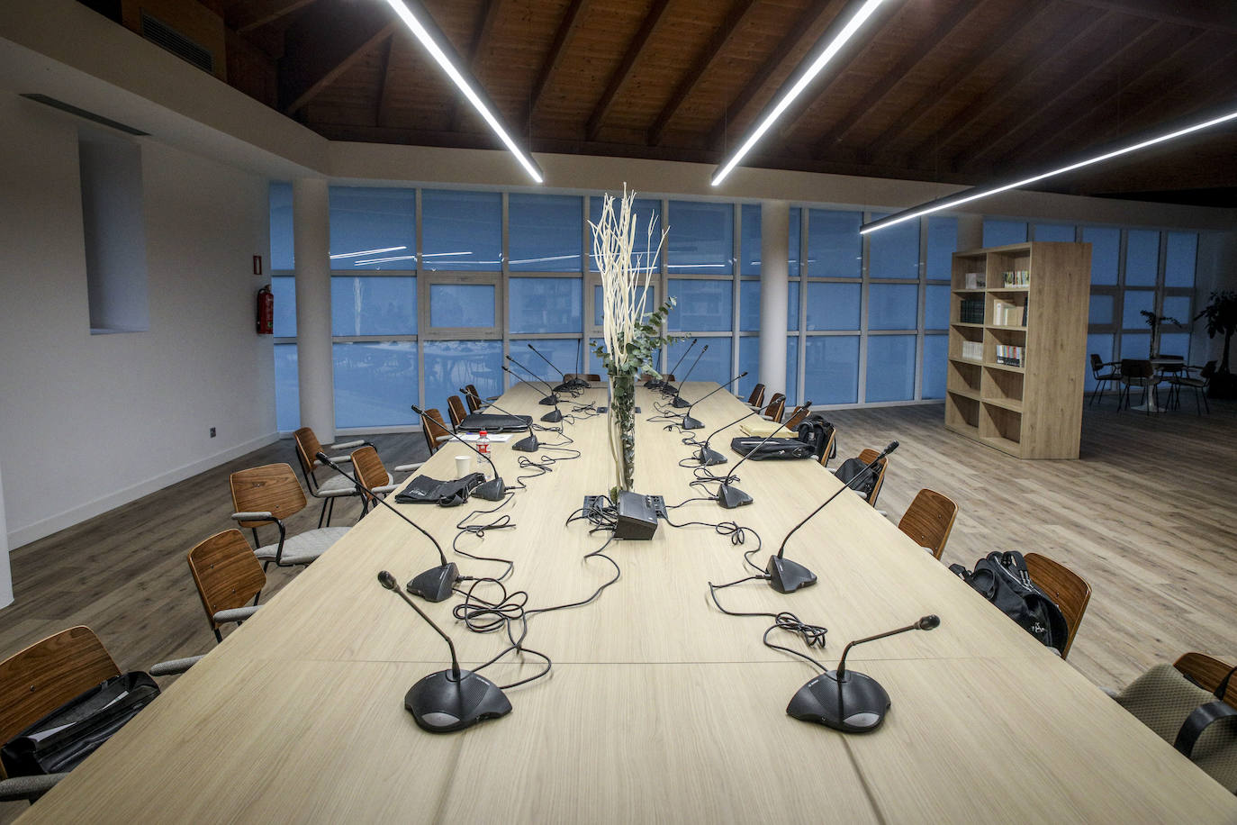 Fotos: Euskaltzaindiak Gasteizko &#039;etxe&#039; berria estreinatu du