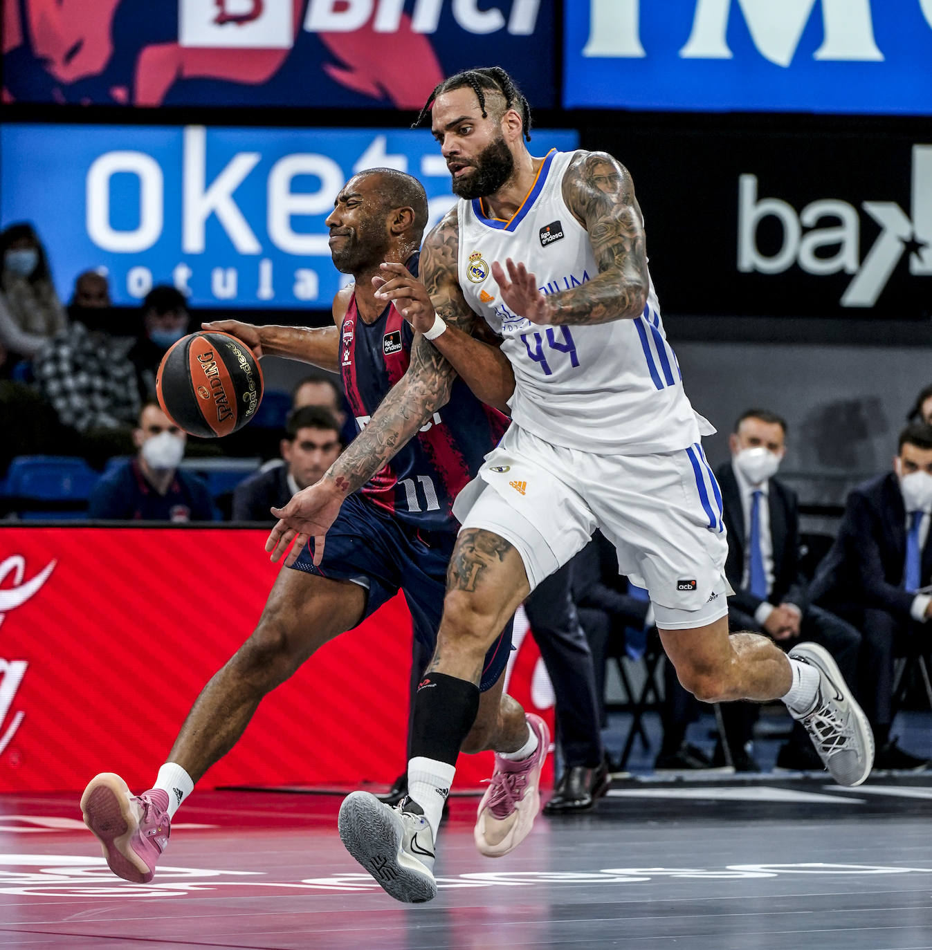 Fotos: Las mejores imágenes del Baskonia - Real Madrid