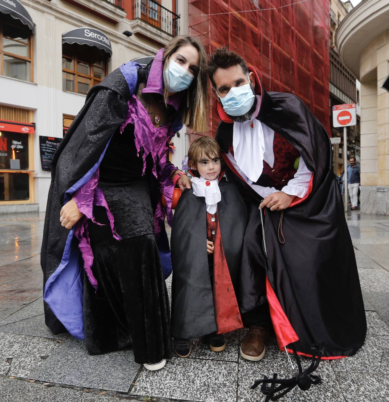 Fotos: Los más pequeños disfrutan de Halloween