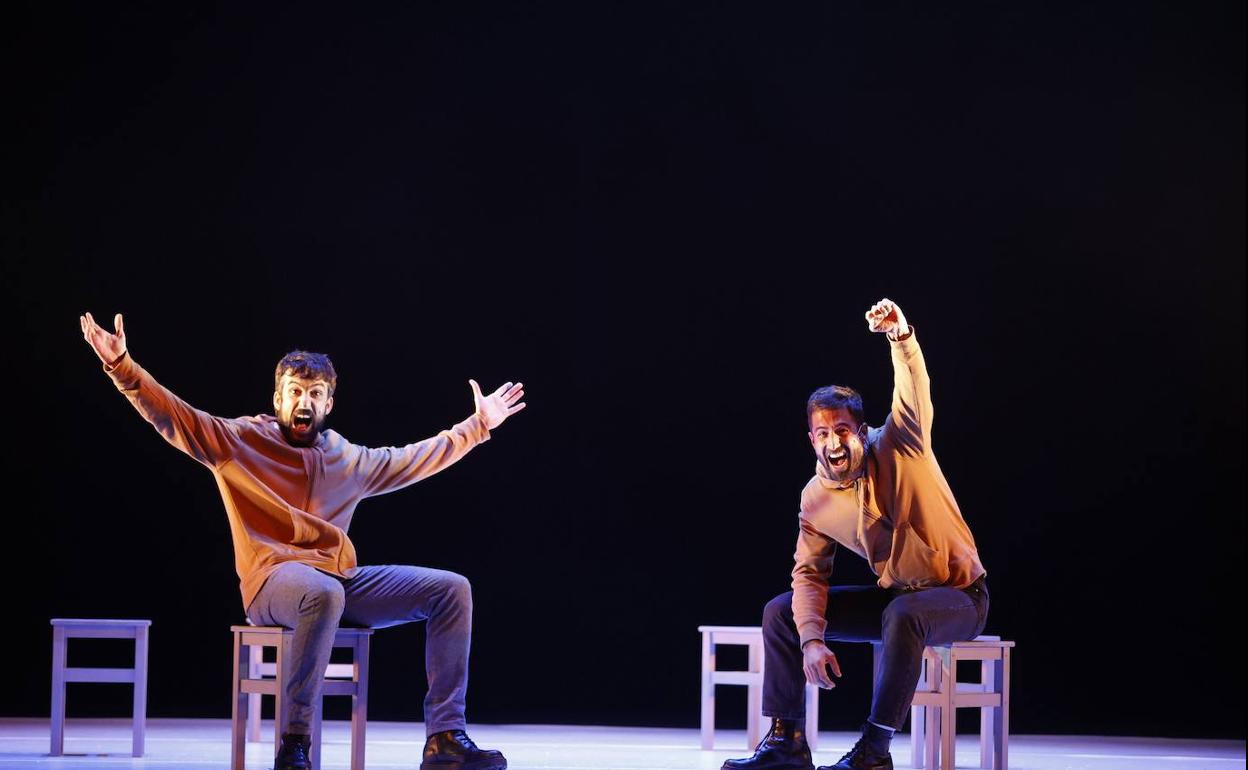 Momento de la representación del montaje, el pasado 28 de octubre en el Teatro Arriaga. 