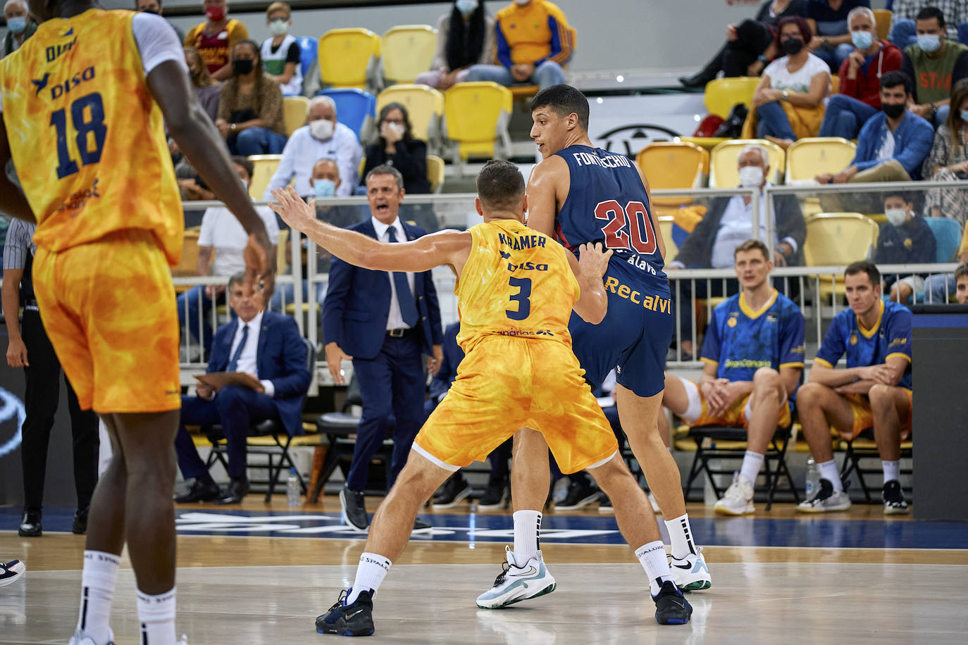Fotos: Las mejores imágenes del Gran Canaria - Baskonia