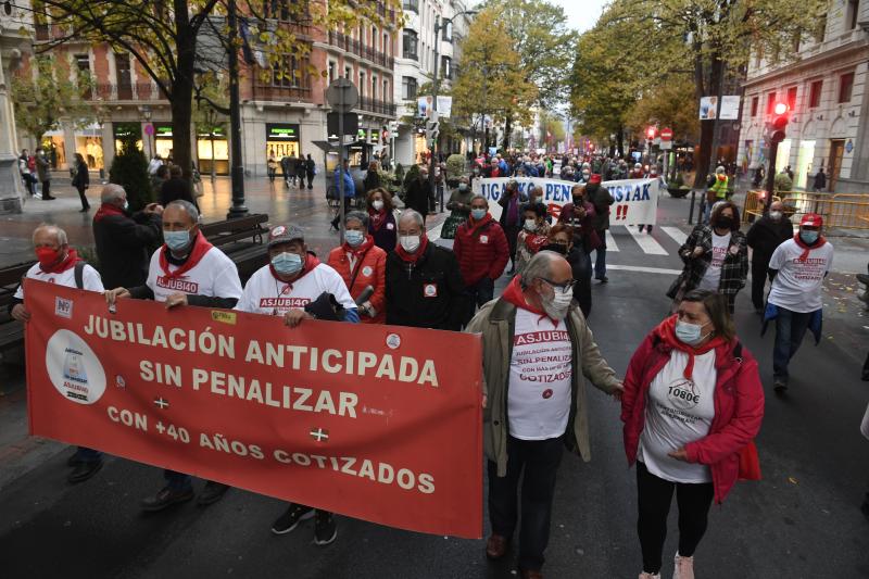 Fotos: Manifestación de pensionistas en Bilbao
