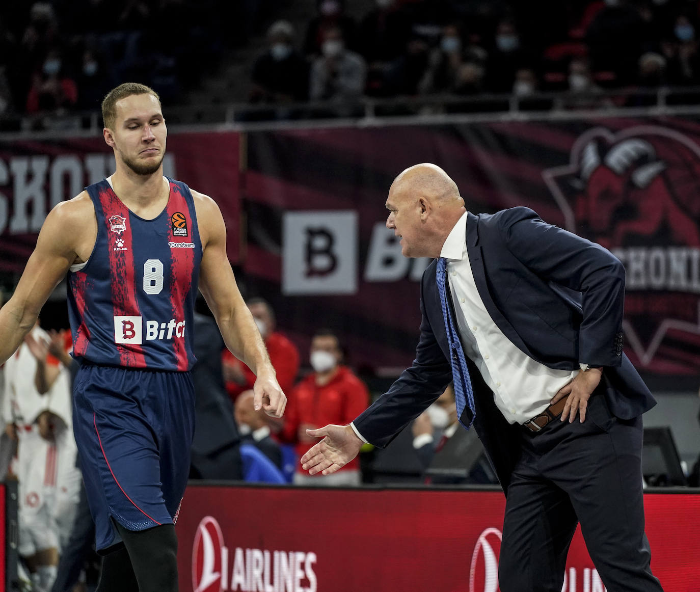 El Baskonia recibe al Estrella Roja en el Buesa Arena.