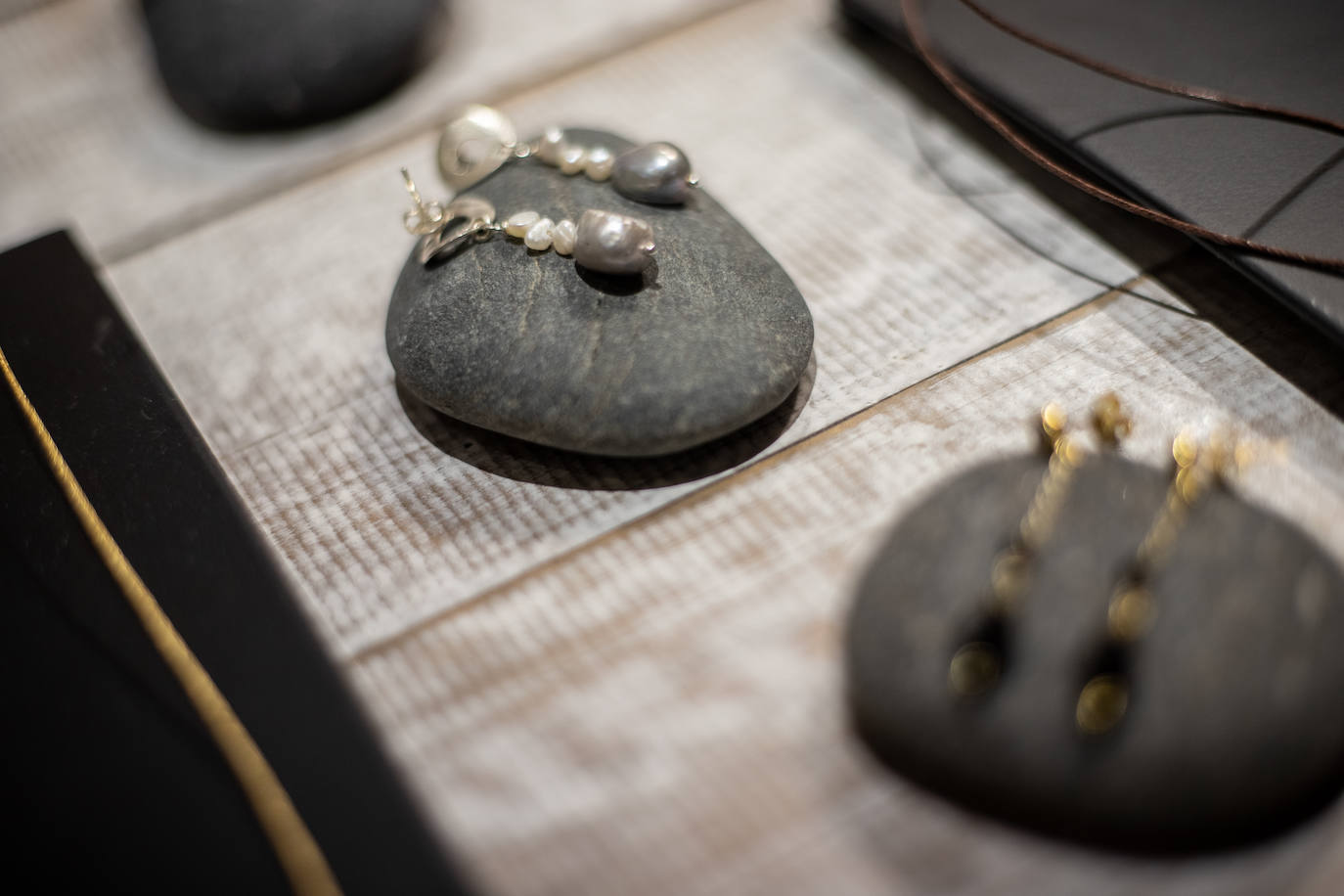 Fotos: Cinco creadoras abren una tienda efímera en el centro de Bilbao