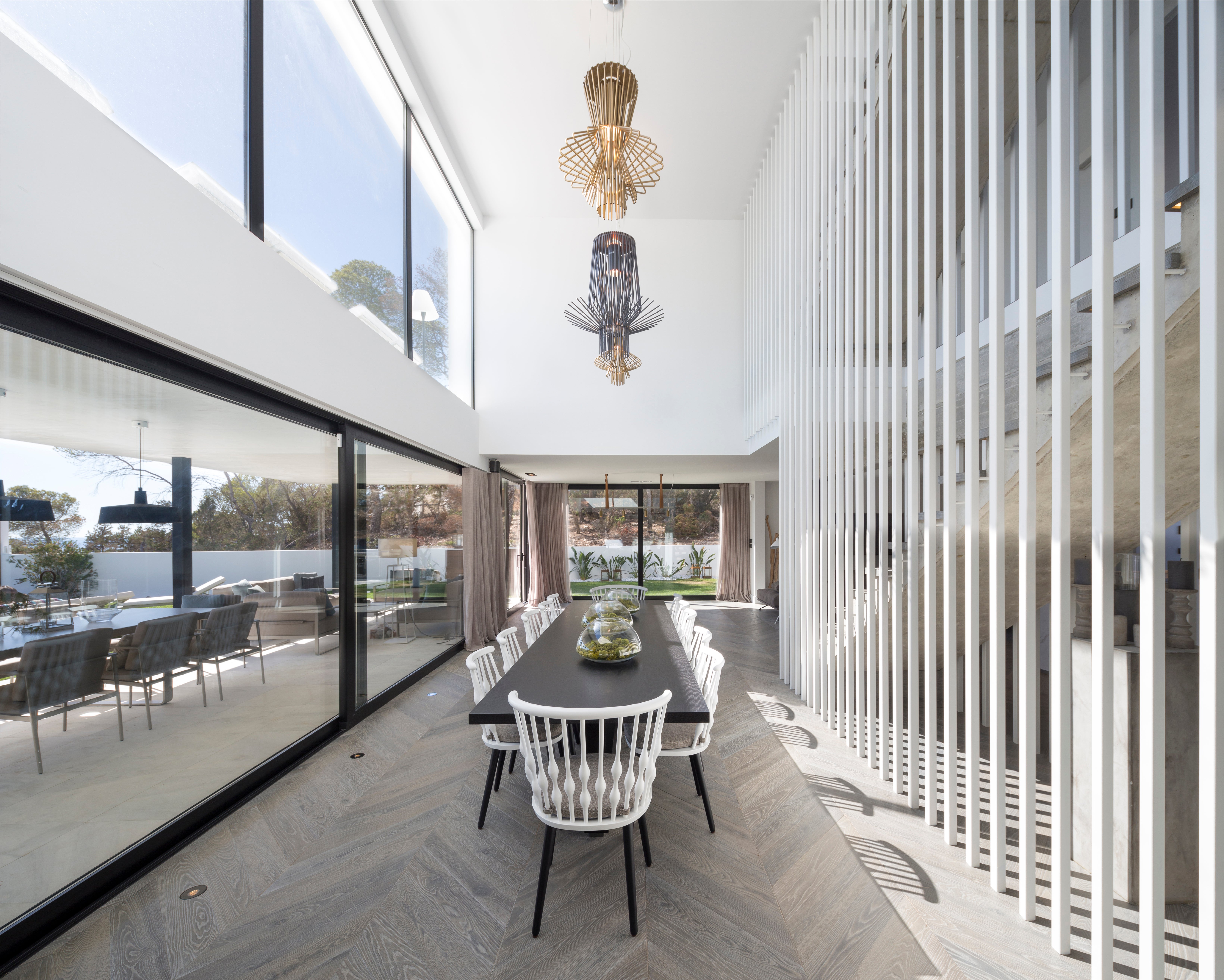 Fotos: Una interiorista vizcaína reforma el lujoso chalet de un futbolista en Ibiza