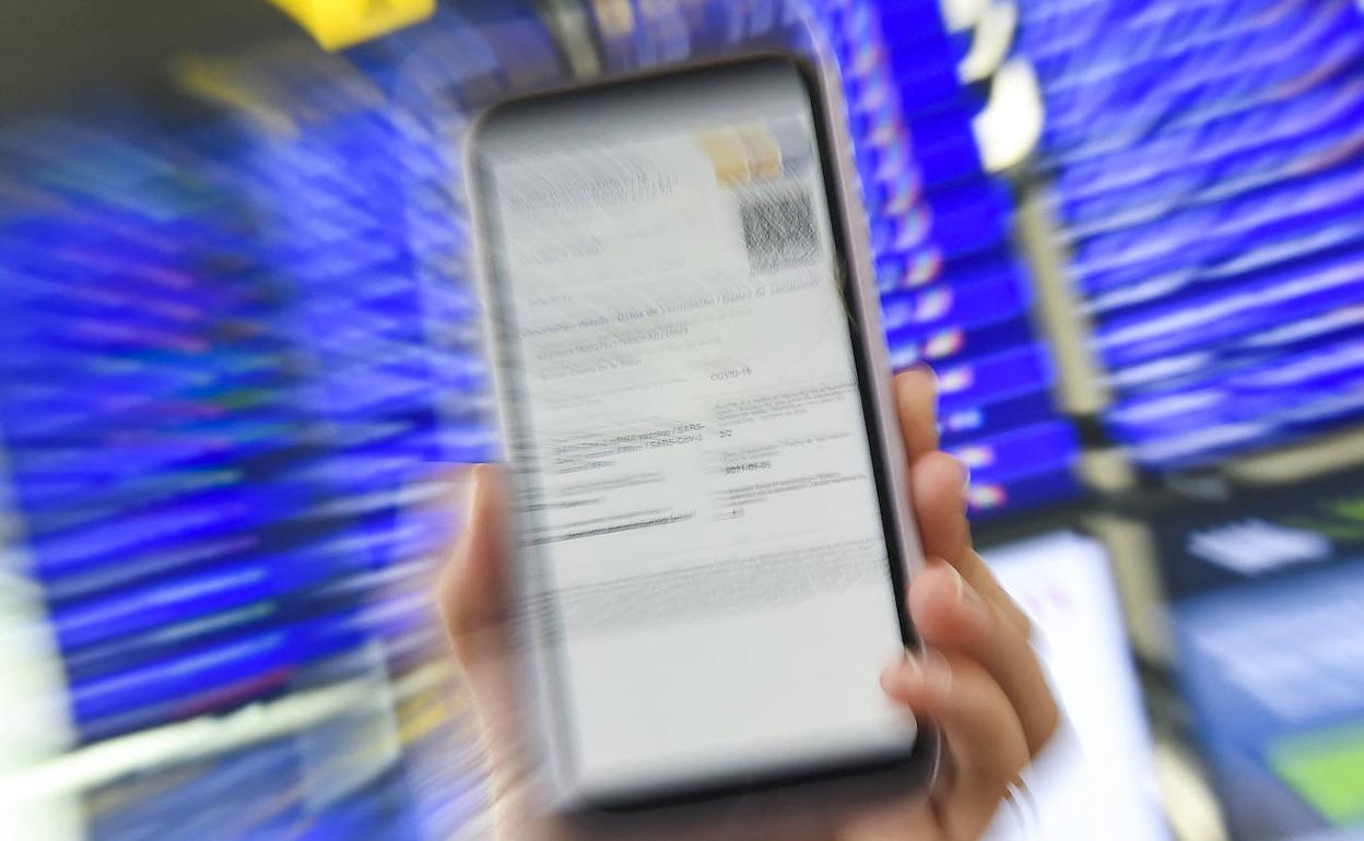 El Gobierno vasco solicita a los jueces la autorización del pasaporte covid en restaurantes, discotecas y conciertos