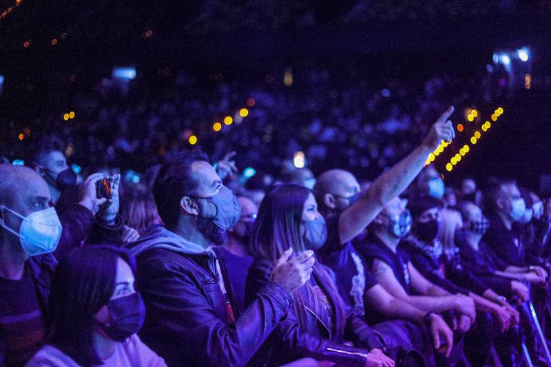 Fotos: Loquillo encadila a Bilbao