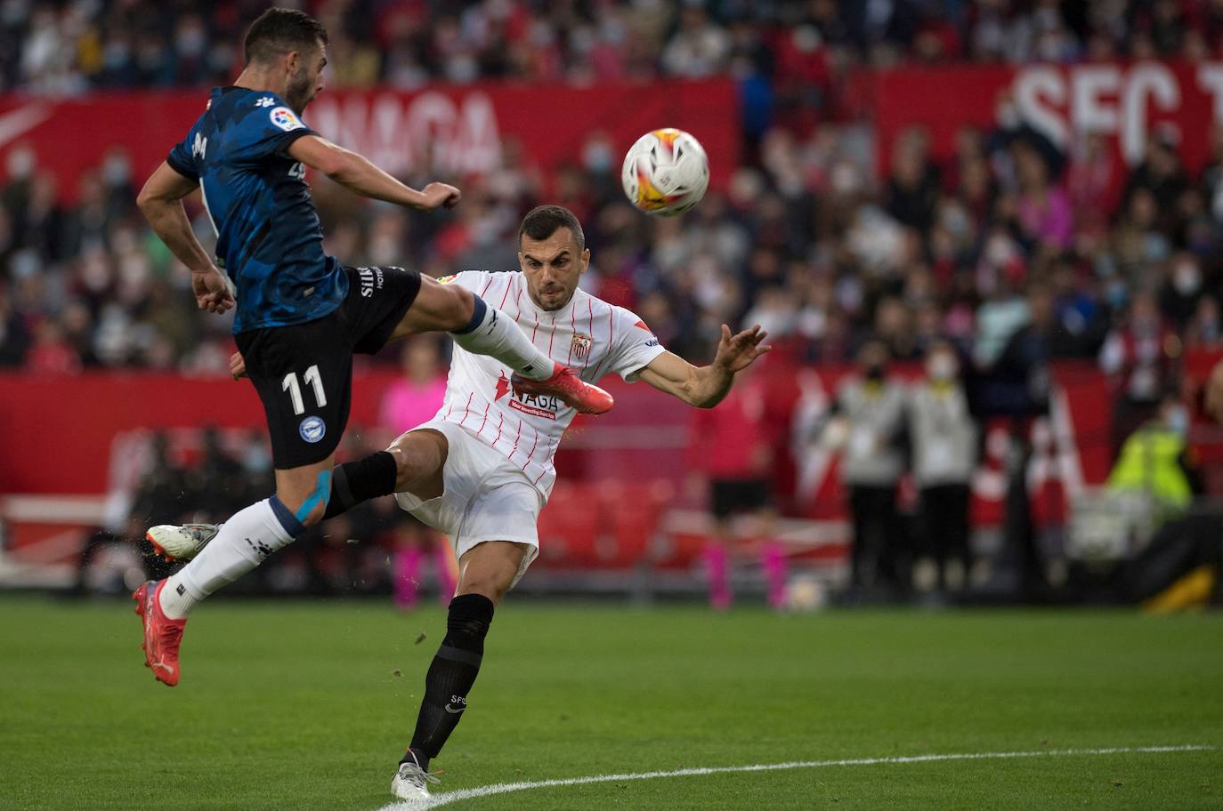 Fotos: Las mejores fotos del Sevilla - Alavés