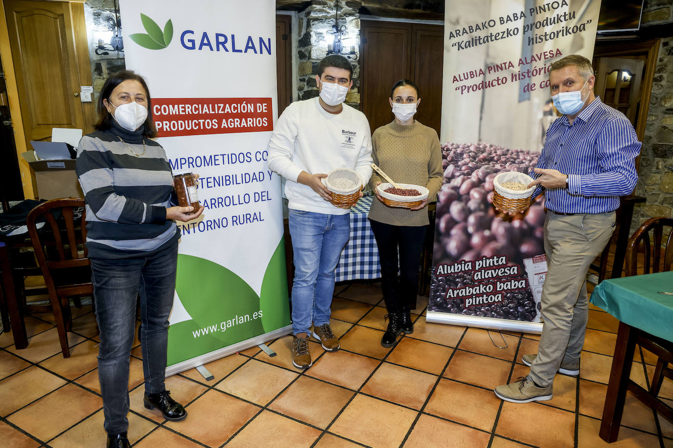 Fotos: Eskola Zaharra, maestros de la tradición y la innovación