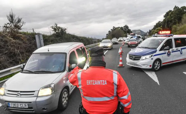 Hasta 800 euros de multa de la DGT por no tener en orden una pieza fundamental del coche