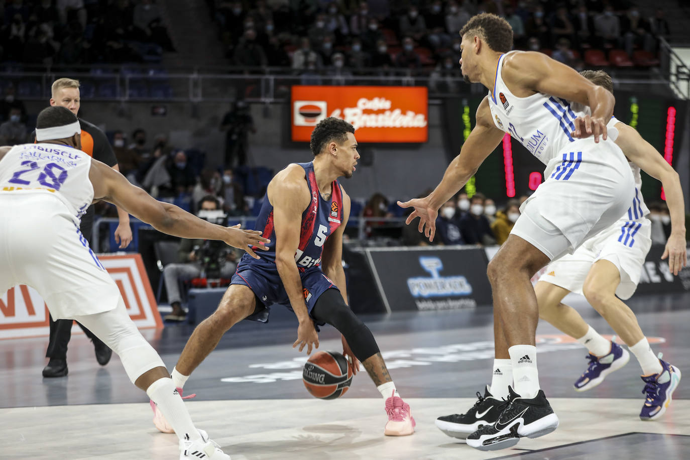 Fotos: Baskonia-Real Madrid, en imágenes