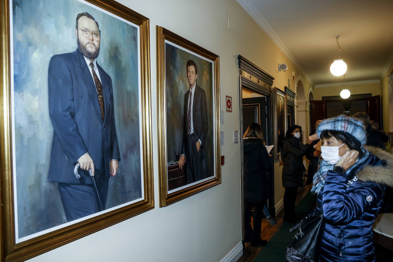 Fotos: Las Juntas Generales abren sus puertas sin rendijas para el virus