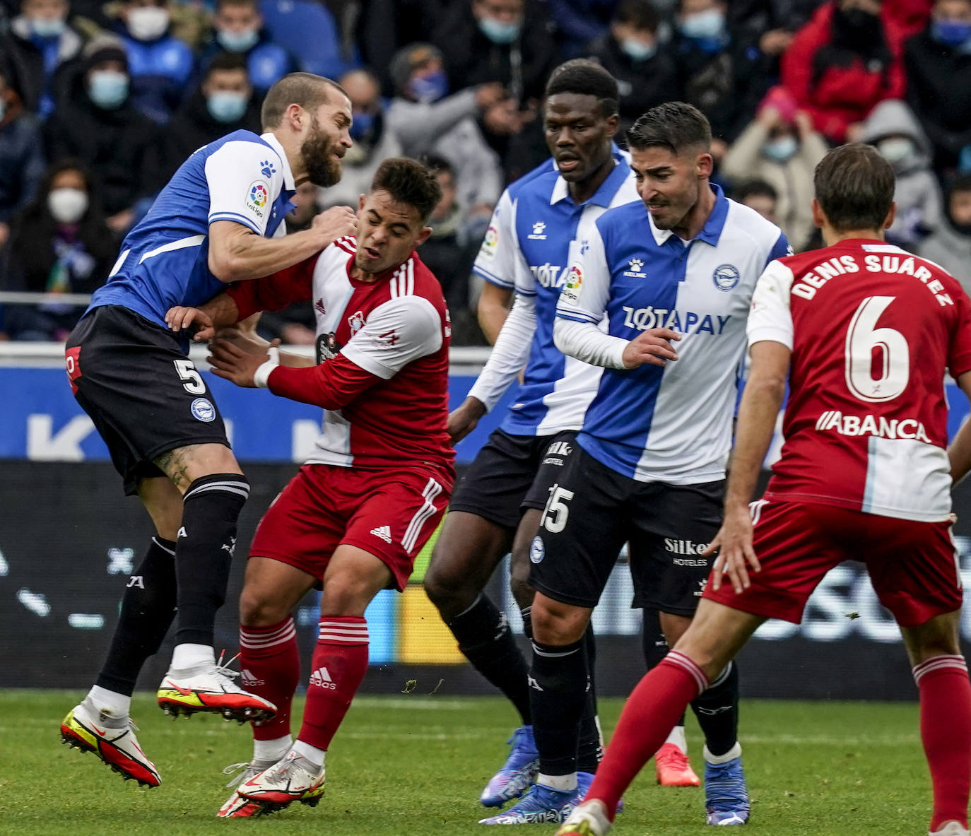 Fotos: Las mejores fotos del Alavés - Celta