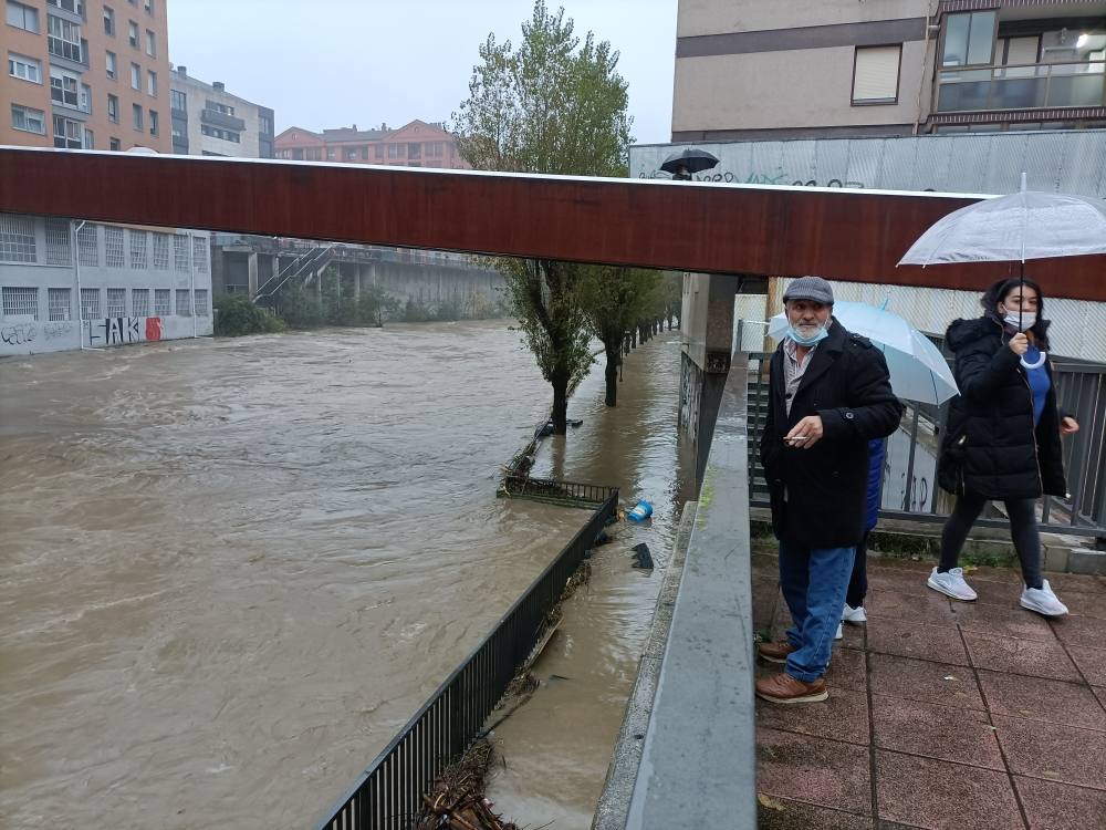 Fotos: Las inundaciones en Basauri, en imágenes