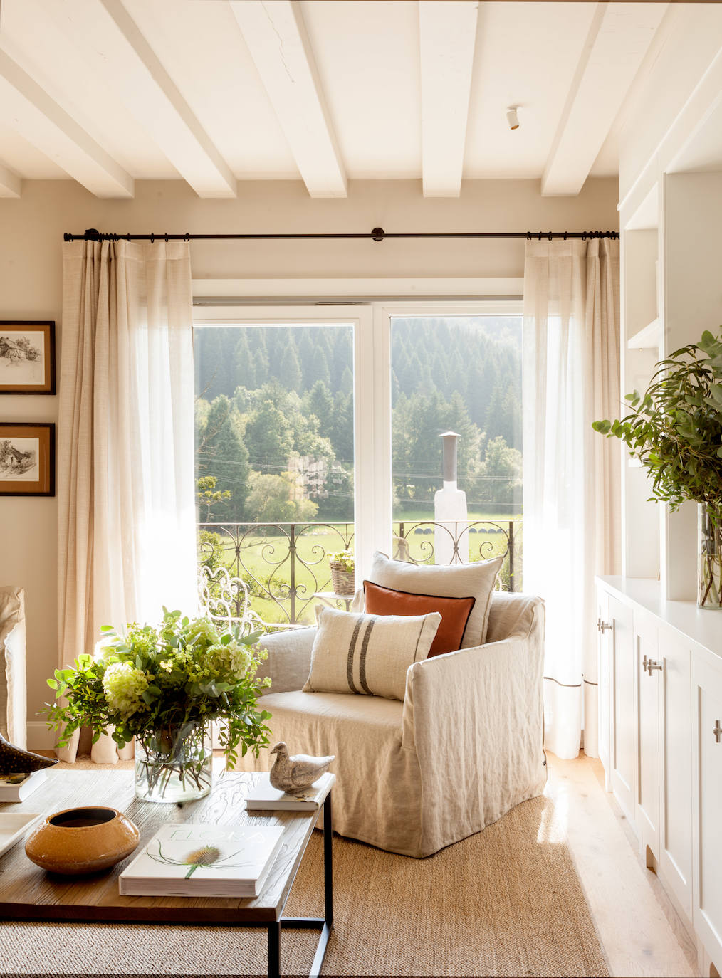 Fotos: La sorprendente reforma de una casa del siglo XVIII en Bizkaia: con patio interior y ático independiente